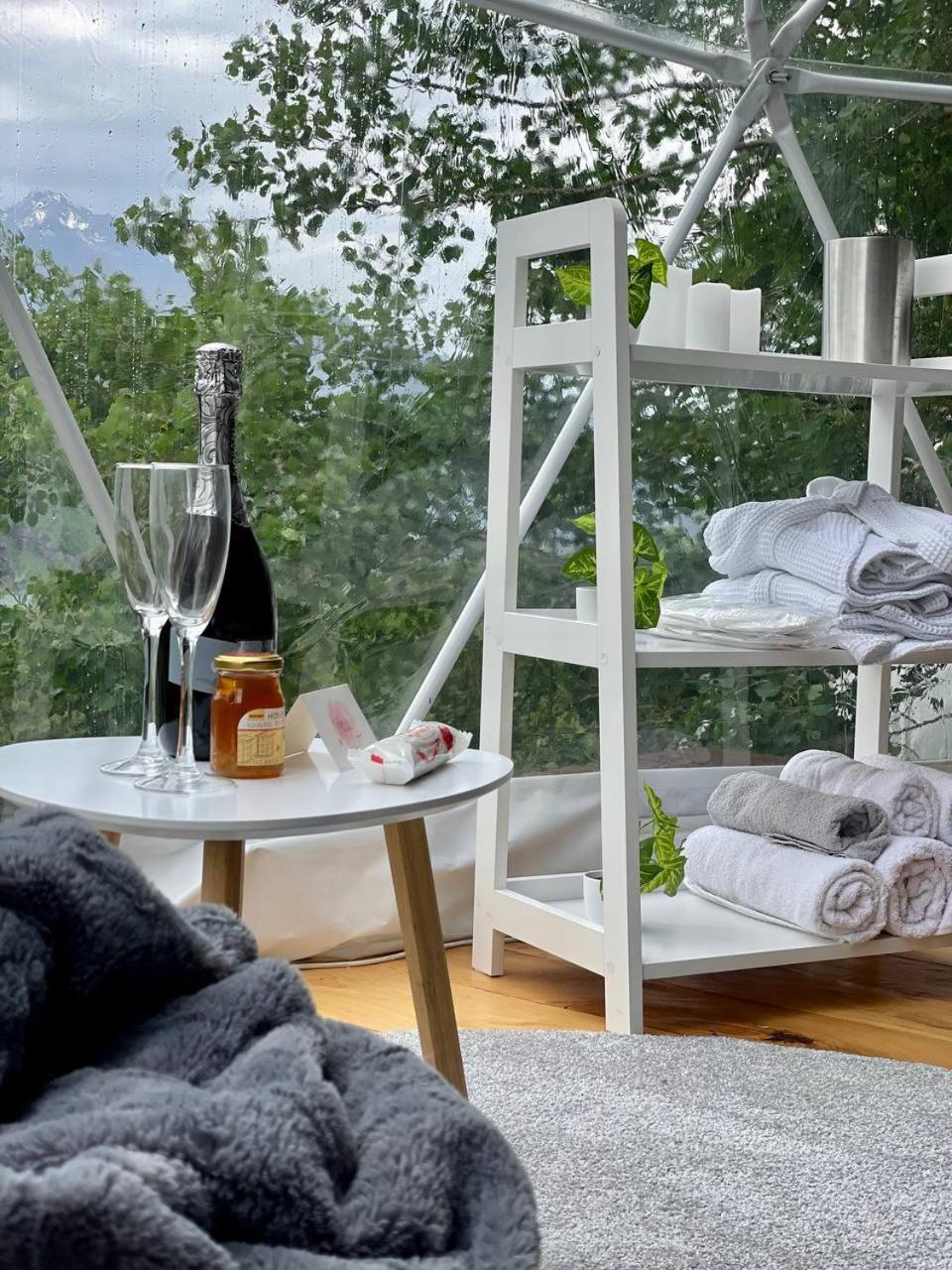 Hotel Elia Glamping à Kazbegi Extérieur photo