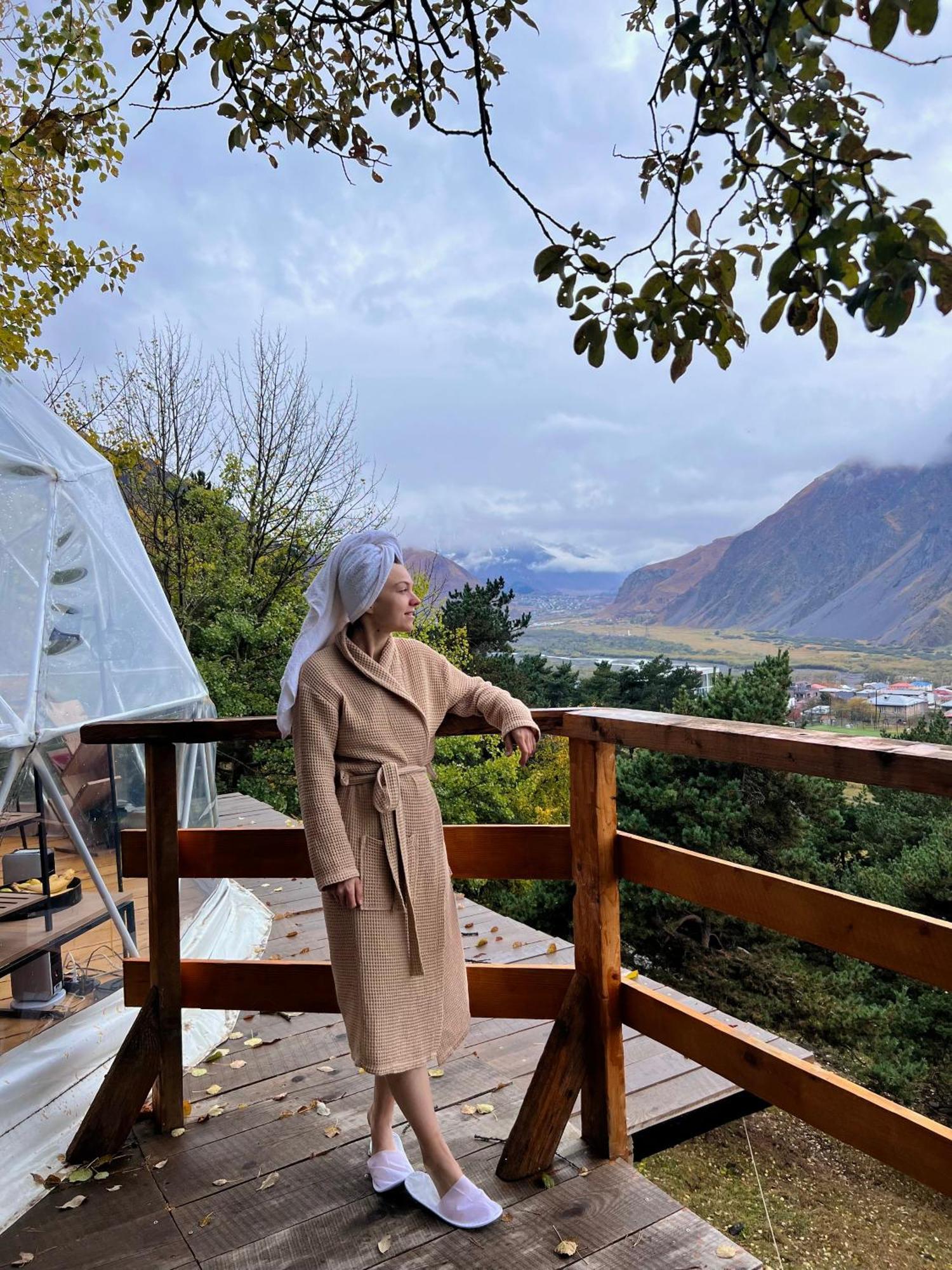 Hotel Elia Glamping à Kazbegi Extérieur photo